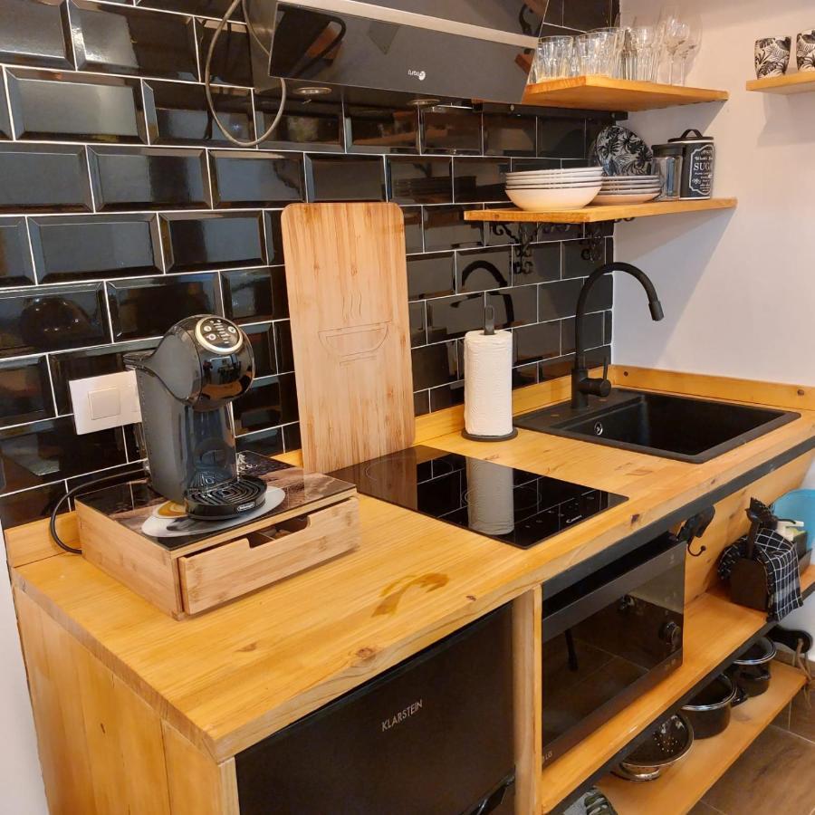 Apartamento Completo, Chamartin Madrid Luaran gambar