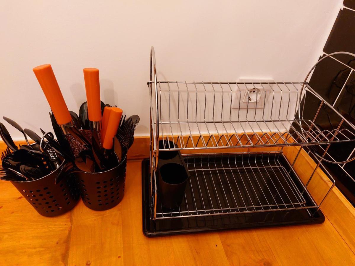 Apartamento Completo, Chamartin Madrid Luaran gambar