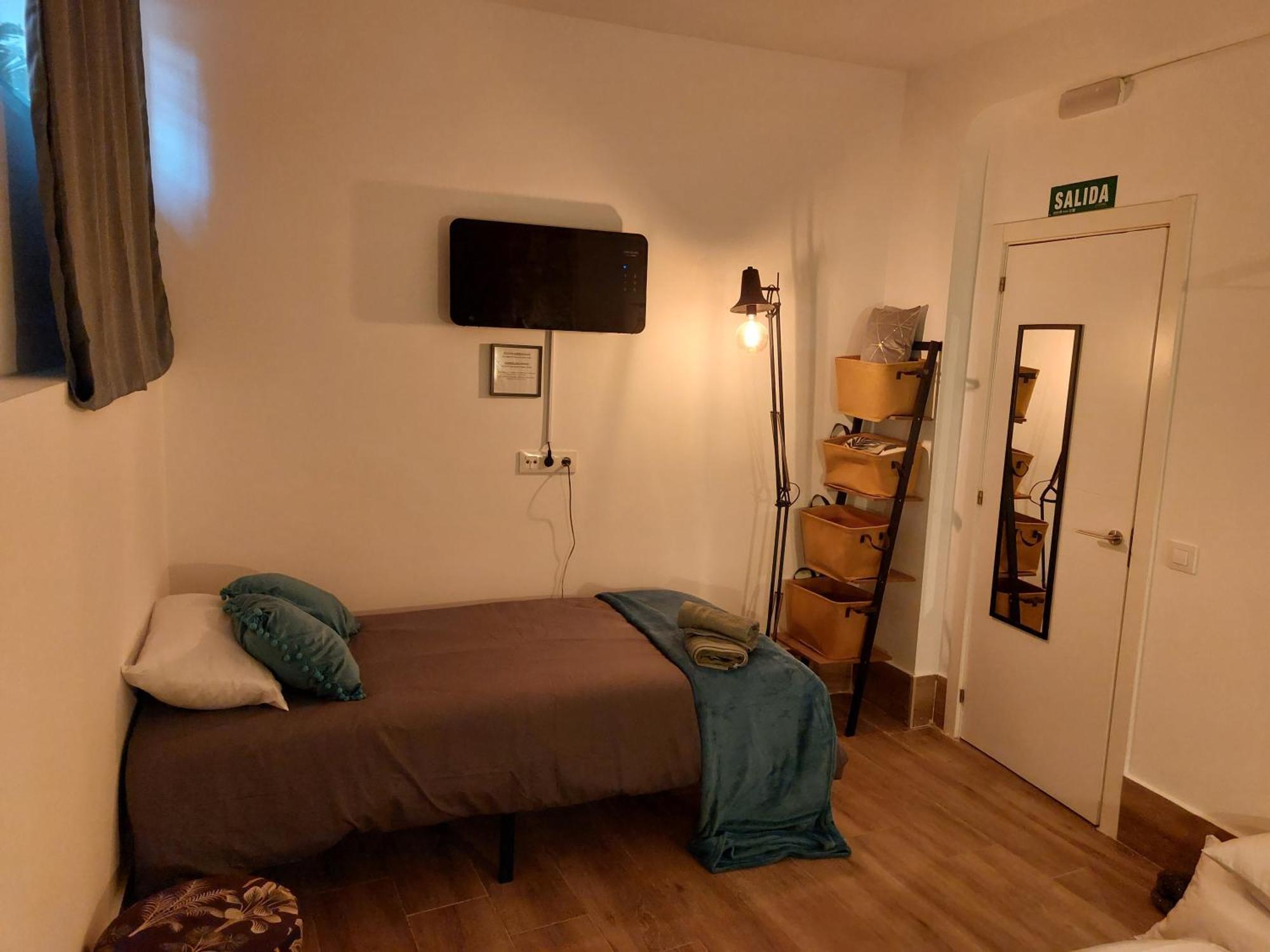 Apartamento Completo, Chamartin Madrid Luaran gambar
